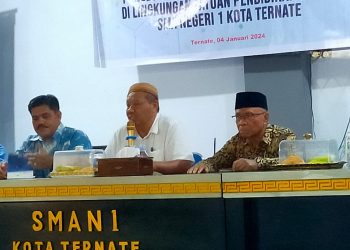 Kadikbud Malut Imran Yakub Buka Sosialisasi PPKSP di SMA Negeri I Ternate