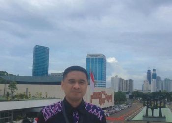 Nadhir: Kebijakan Walikota Ternate Tangani Sampah Belum Maksimal