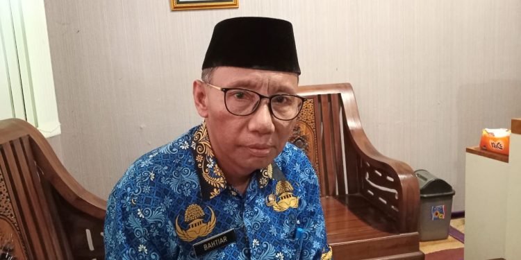 Renovasi Dinding Bagian Depan Masjid Almunawar Butuh Anggaran 250 Juta