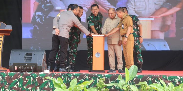 Kasad Resmikan 1.898 Titik Air TNI AD Manunggal Air