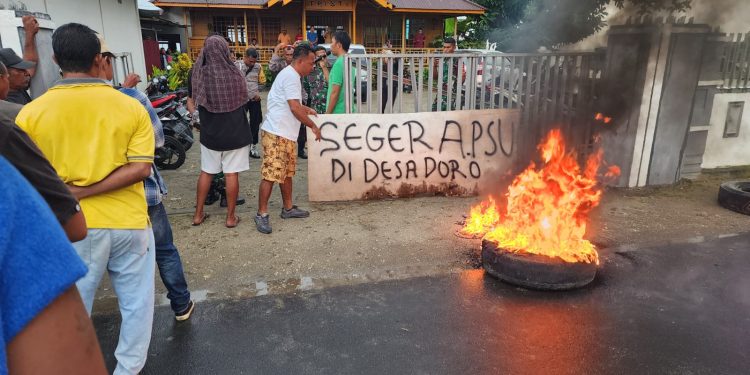 KPU Dianggap Gagal Warga Desak PSU di Desa Doro