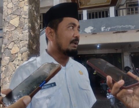 Asyik Nongkrong di Kafe saat Jam Sekolah, 12 Pelajar di Ternate Diangkut Satpol PP