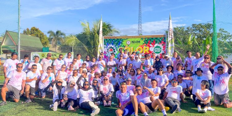 Meriahkan BK3N, Color Fun Run Bangun Kesadaran Berolahraga Karyawan Tambang Emas Gosowong