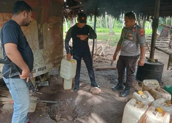 Polsek Tobelo Selatan Kembali Gerebek Lokasi Pembuatan Minuman Keras