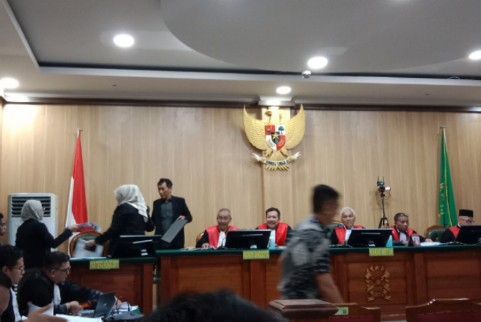 Sidang Lanjutan OTT Gubernur Malut, JPU KPK Minta Hakim Tolak Eksepsi 2 Terdakwa
