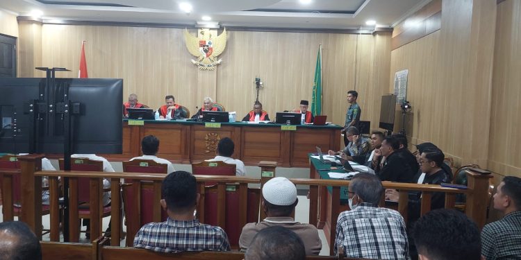 Pengacara Stevi Thomas Enggan Komentari Sidang Kasus OTT