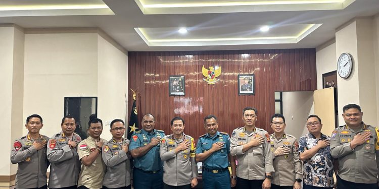 Wakapolda Malut Terima Kunjungan Silaturahmi dari Danlanal Ternate