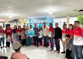 Fuel Terminal Tobelo Bersama Mitra Santuni Anak Panti Tarakani Galela