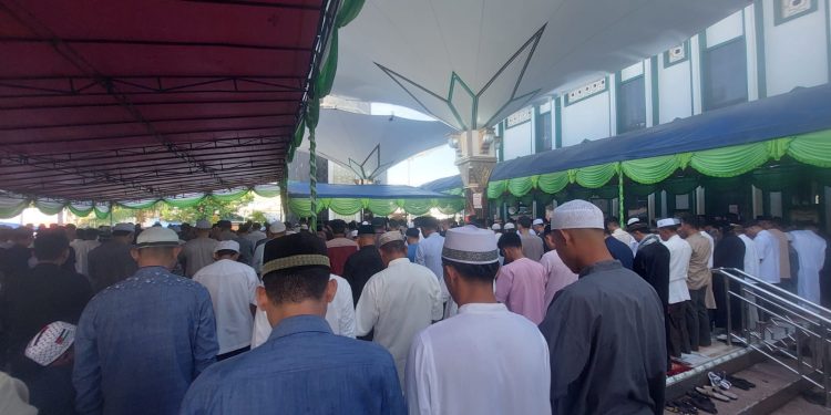Khatib Sampaikan Tiga Pesan di Momentum Idul Fitri di Ternate