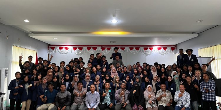 Program Studi Teknik Informatika UMMU Memimpin Langkah dalam Mewujudkan Desa Digital di Halteng