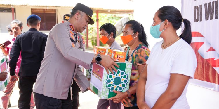 Kepedulian Bersama, Kunjungan Kapolda Malut ke Lokasi Dampak Letusan Gunung Ibu