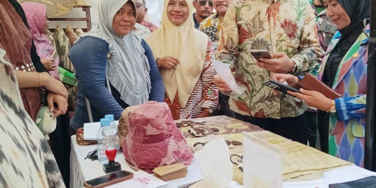 Staf Ahli Gubernur Hadiri Road To Festival Ekonomi Syariah KTI 2024