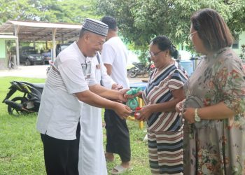 Momentum Idul Adha Kodim 1508/Tobelo Berbagi Daging Qurban