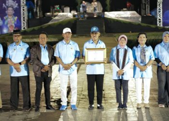 Hadiri Malam PuncaK, Menparekraf Ucapkan Selamat FTJ Kembali Masuk KEN 2024