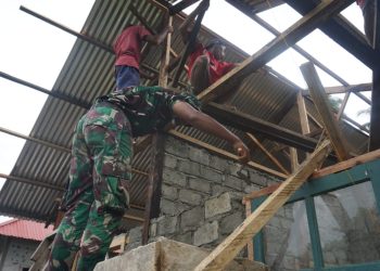 Benahi RTLH, Satgas TMMD Ke 121 Kodim 1509/Labuha Optimalkan Waktu Pembangunan
