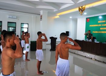306 Putra Terbaik Malut Ikut Sidang Parade Secaba PK Panda Korem 152/Baabullah