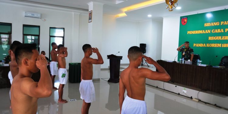 306 Putra Terbaik Malut Ikut Sidang Parade Secaba PK Panda Korem 152/Baabullah