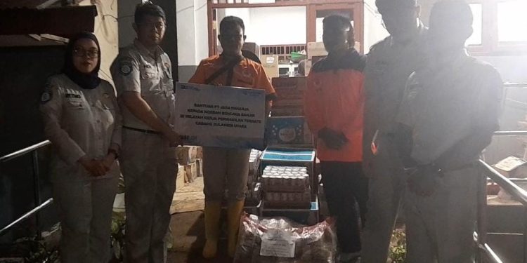 Peduli Bencana Banjir Bandang, Jasa Raharja Malut Berikan Bantuan Logistik