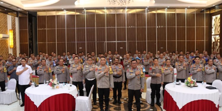 Wakapolda Malut Pimpin Pembukaan Rakernis Bid Propam Polda Malut 2024