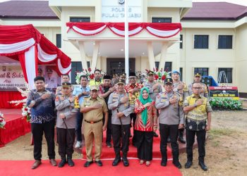 Resmikan Mako Polres Pulau Taliabu, Kapolda Ajak Semua Pihak Bersama jaga Keamanan
