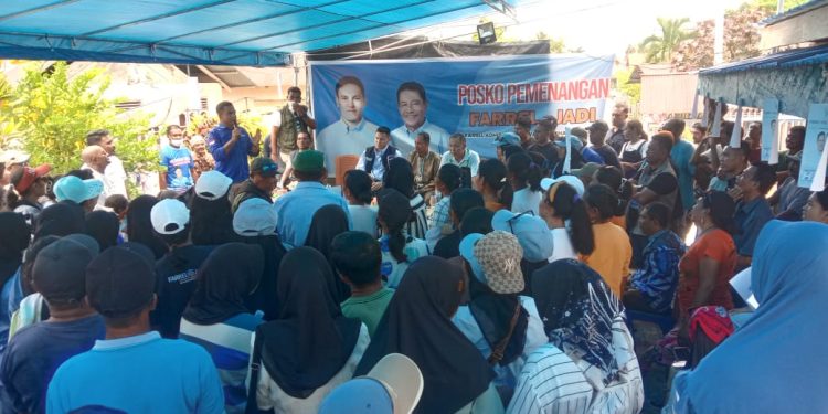 Kampanye di Desa Kakaraino, Farrel-Jadi Disambut Histeris Simpatisan, Loyalis: 1 Hati, 1 Suara Farrel-Jadi