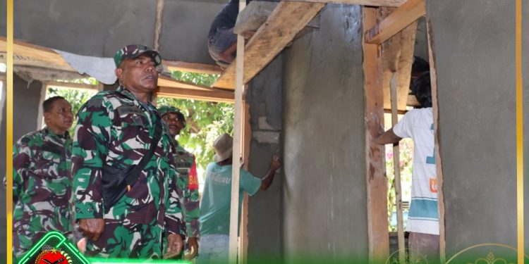 Kasdim 1512/Weda Cek Tinjau pelaksanaan Pekerjaan TMMD