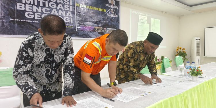 Mewakili Haji Robert “Romo” Nitiyudo Wachjo, NHM Hadiri Sosialisasi Mitigasi Bencana di Halut