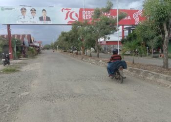 Janji Petahana Ubaid-Anjas Terkait Pemerataan Infrastruktur Jalan Disoal