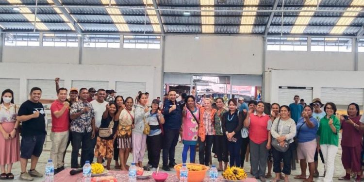 Pemkab Halut dan Tim Polandia Pantau Persiapan Peresmian Pasar Wosia