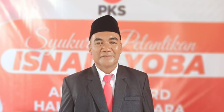 Dilantik Sebagai Anggota DPRD Isnain : Doa Ibu dan Restu Istri Adalah Kekuatan Khusus Untuk Menang