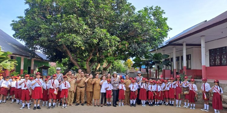 Satlantas Polres Halbar Edukasi Siswa SD tentang Keselamatan Berlalu Lintas
