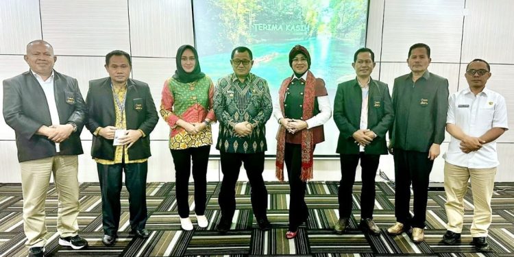 PJ Bupati Halteng Jadi Mentor PKN Tingkat II Angkatan 21 Tahun 2024