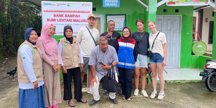 CSR AFT Pattimura Dukung Pendidikan Anak Negeri Laha Melalui Program SPP Berbayar Sampah di PAUD Sadar Lingkungan