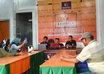 Warga Wasile Selatan Laporkan Dugaan Pelanggaran Tim Sukses Ubaid-Anjas