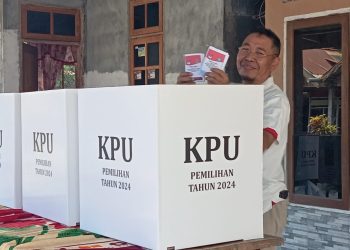 Ini Pesan Muchlis Tapi Tapi Usai Coblos di TPS 04 Gamsungi