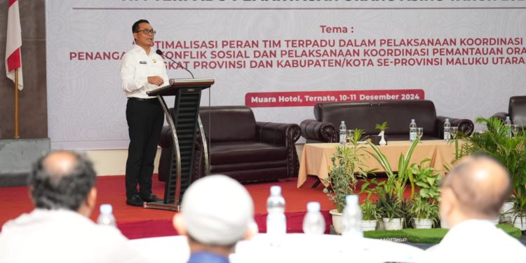 Pj Sekda Malut Buka Rakorda Penanganan Konflik Sosial dan Pemantauan Orang Asing