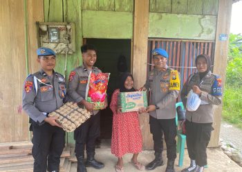 Sipropam Polres Halsel Gelar Baksos untuk Lansia dan Masyarakat Kurang Mampu
