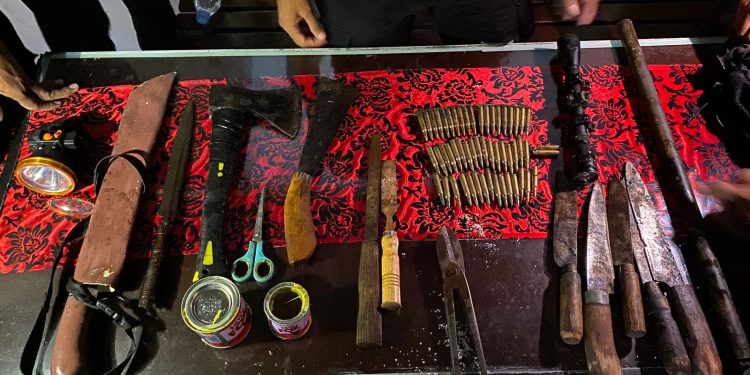 Respon Cepat Polres Ternate Amankan OTK Mabuk Bawa Sajam dan Amunisi