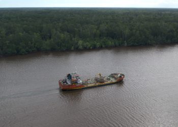 Hadapi Tantangan Cuaca Ekstrim di Perairan Malut, Pertamina Papua Maluku Komitmen Ketersediaan BBM di Kota Tidore