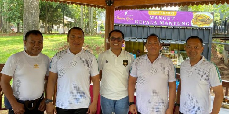 Mantapkan Agenda Nasional, Pj Sekprov Malut Penuhi Undangan Danjen Akademi TNI dan Jajaran