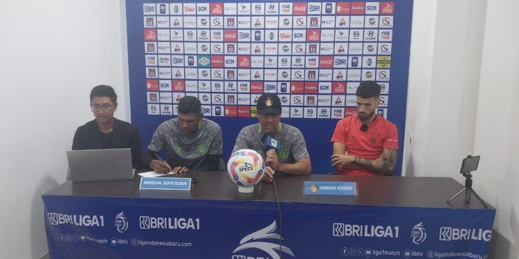 Persik Kediri Target Curi Poin di Ternate