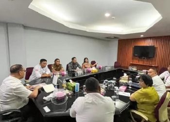 Pemda dan NHM saat membahas Bandara Kuabang Kao