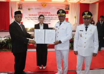 Hadiri Sertijab Walikota Tikep, Sherly Tjoanda Laos Sebut Asta Cita Penguatan Membangun Malut
