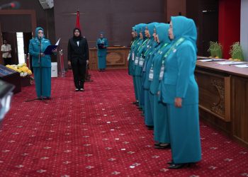 Gubernur Sherly Hadiri Pelantikan Ketua TP PKK dan Posyandu 8 Kabupaten/Kota