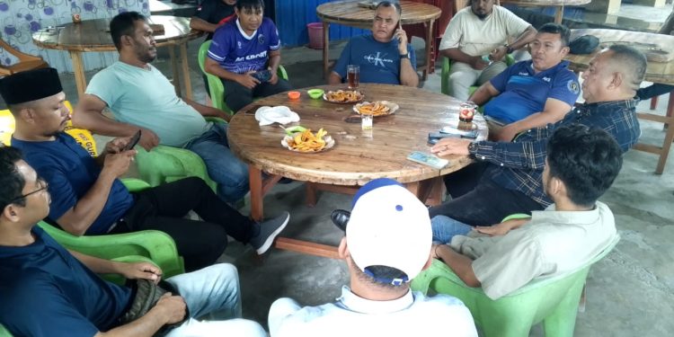 Ketua Komisi III DPRD Halmahera Utara Bukber Bersama Wartawan