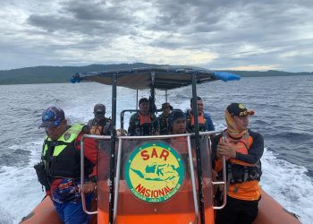 Longboat KM Siti Mambulu Berpenumpang Lima Orang Tenggelam di Perairan Antara Obi, Tiga Orang Dalam Pencarian