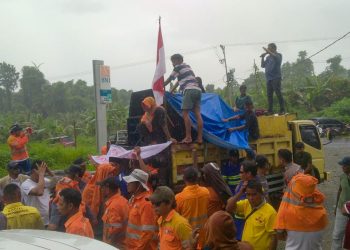 Dukung NHM, FMKBB Lakukan Aksi Damai di Front Gate