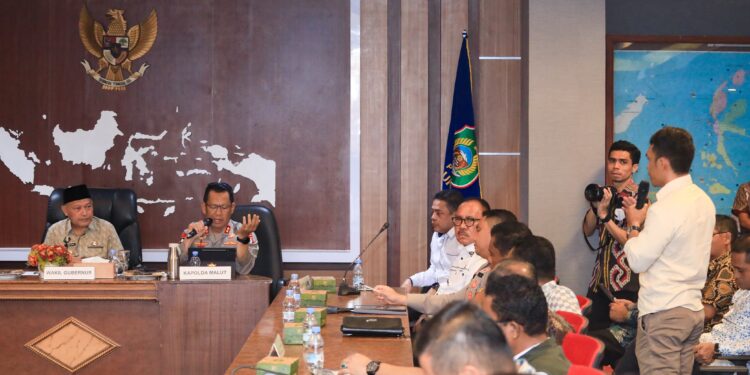 Kapolda Malut Hadiri Dialog Forkopimda Bahas Investasi PT TUB dan Aspirasi Masyarakat