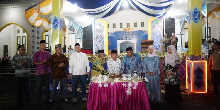 STQ Resmi Dihelat, Bupati Janjikan Hadiah Umroh Bagi Pemenang Lomba