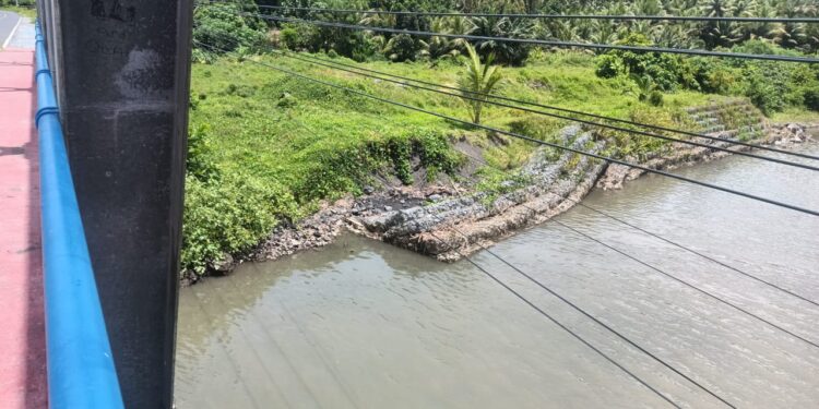 Tambang Pasir Ilegal di Sungai Mede Ancam Kerusakan Lingkungan